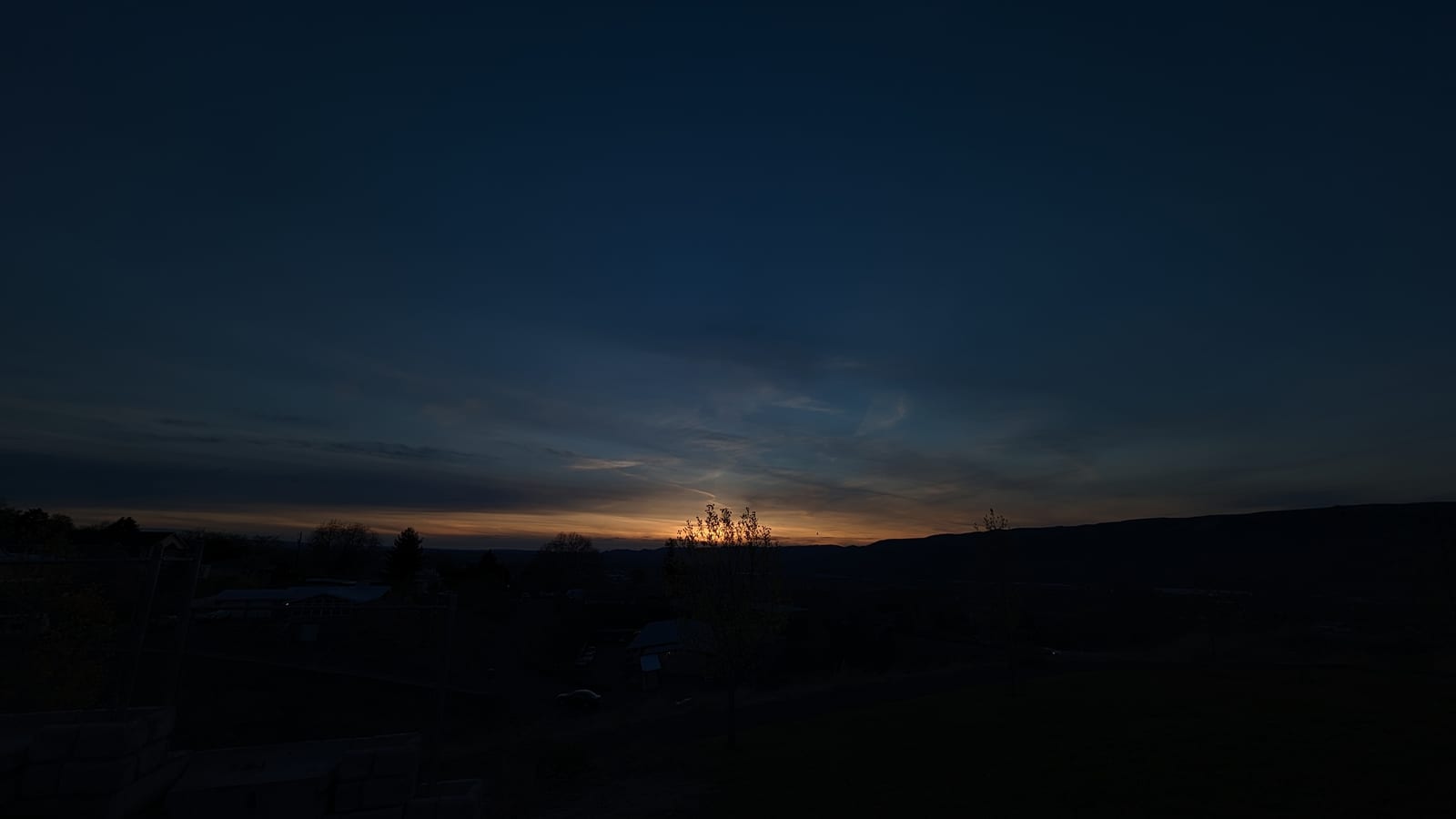 2023-04-22 19-43-11 - PXL_20230423_024311571.MP.jpg